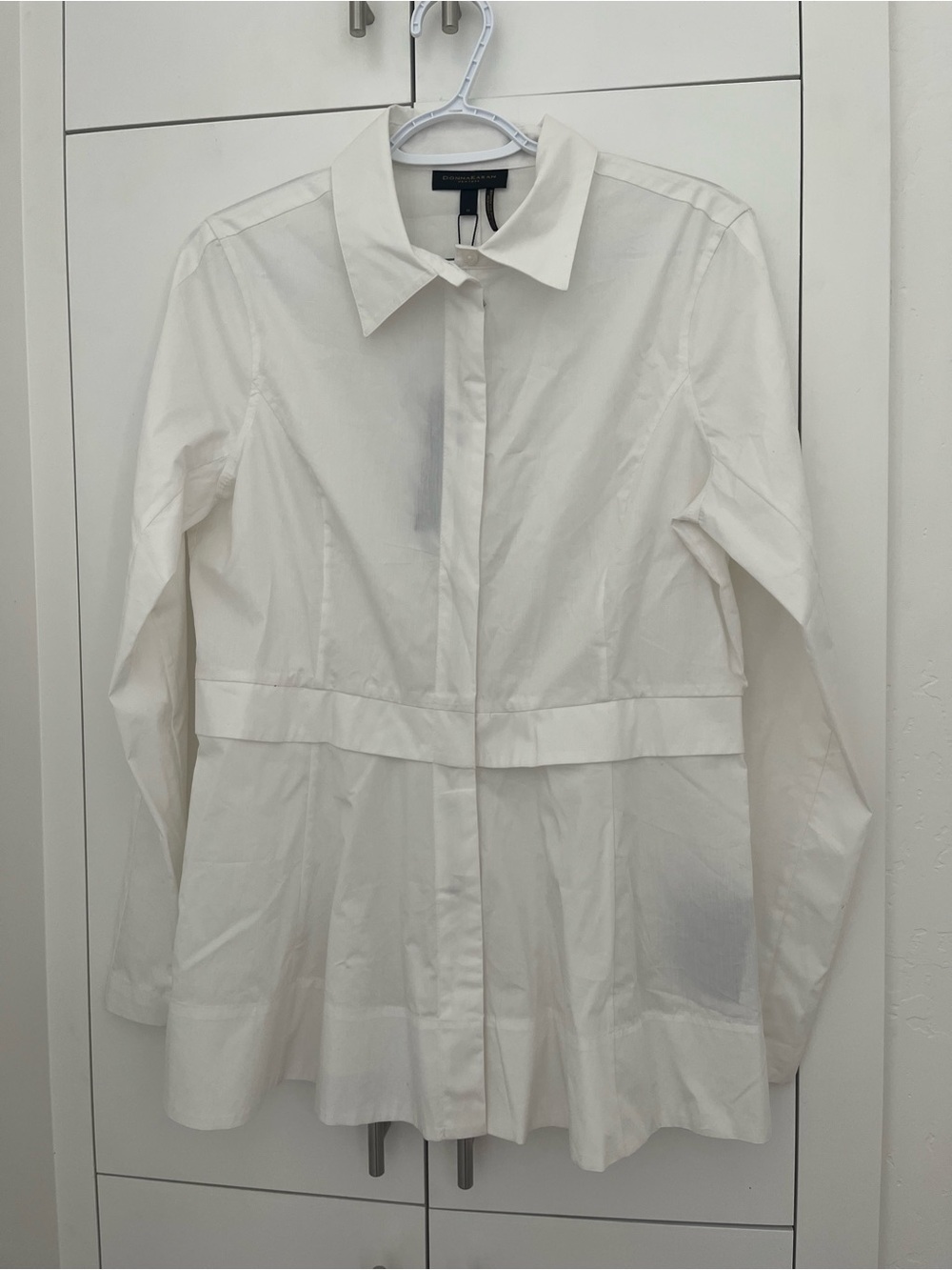 Donna Karan White Button-Up Shirt